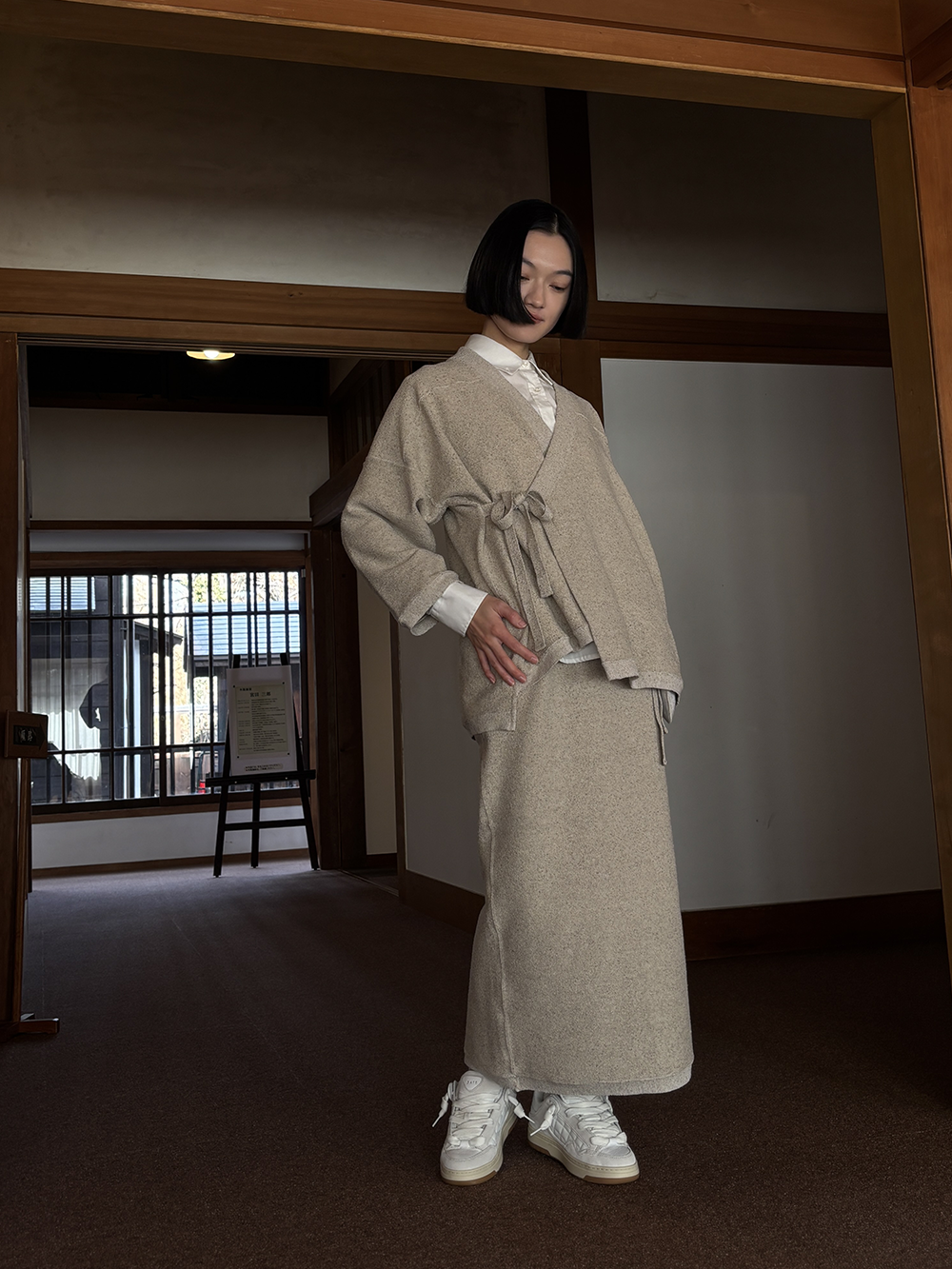 【 UNISEX 】シルク×和紙糸 作務衣上着 / ベージュ