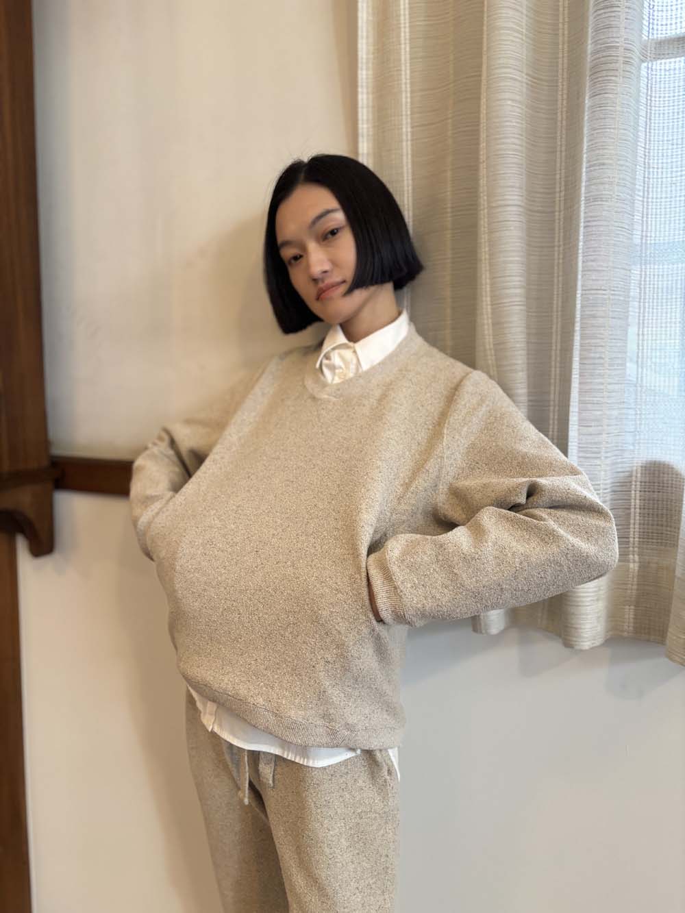 シルク×和紙糸 重ねVネックチビプルオーバー  / ベージュ