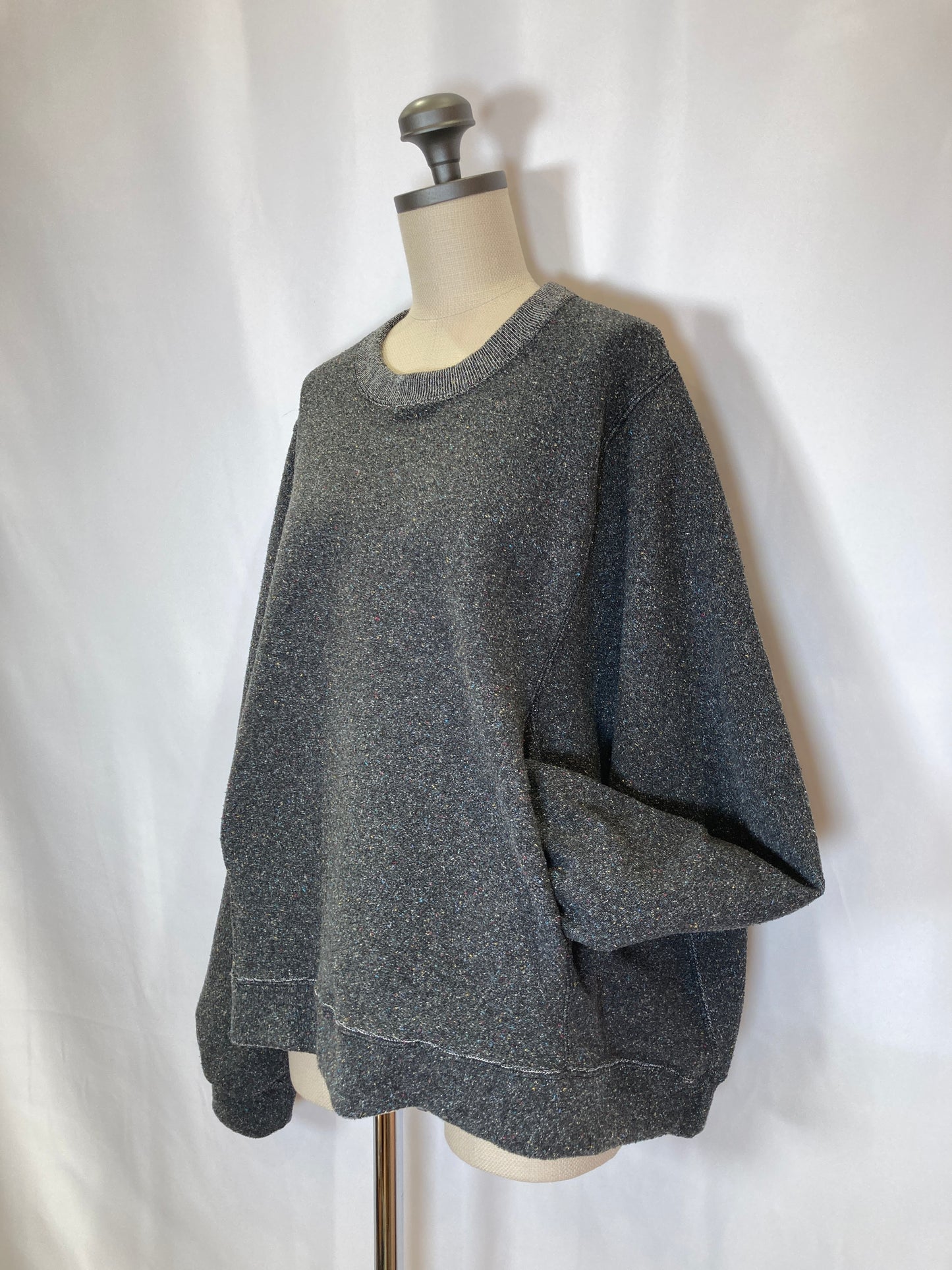 【 UNISEX 】シルク×和紙糸 クルーポケットプルオーバー / 墨黒