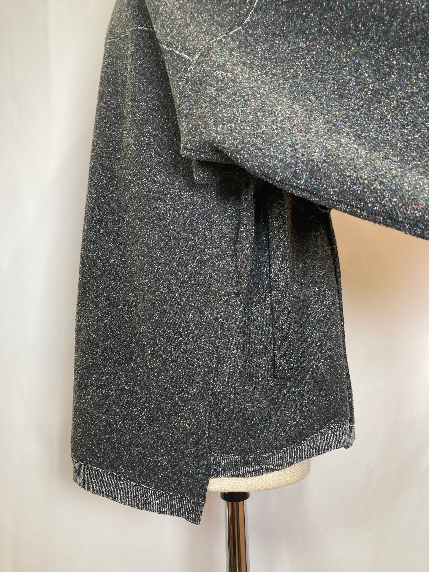 【 UNISEX 】シルク×和紙糸 作務衣上着 / 墨黒