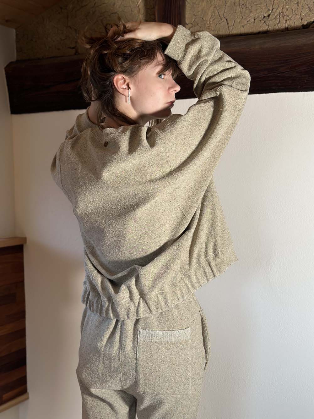 【 UNISEX 】シルク×和紙糸 クルーポケットプルオーバー / 杢ベージュ