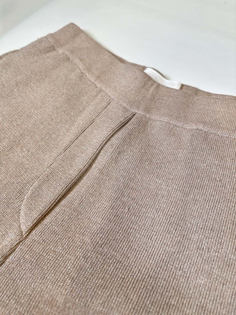 リネンシルク ニットバレルパンツ / パウダーベージュ