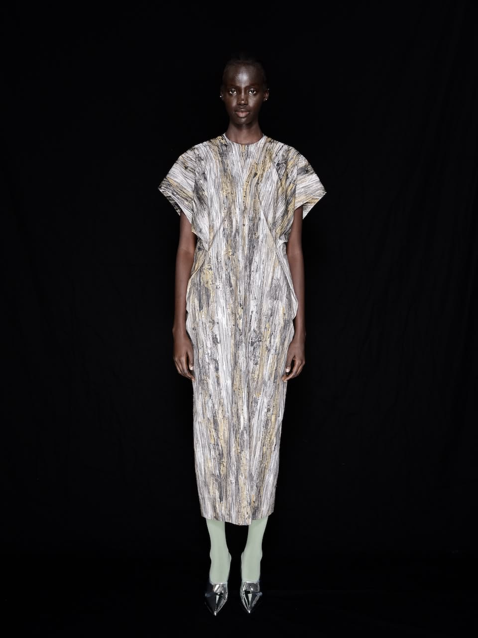 【 divka 】アブストラクトプリント&エンブロイダリー ワンピース / マルチ