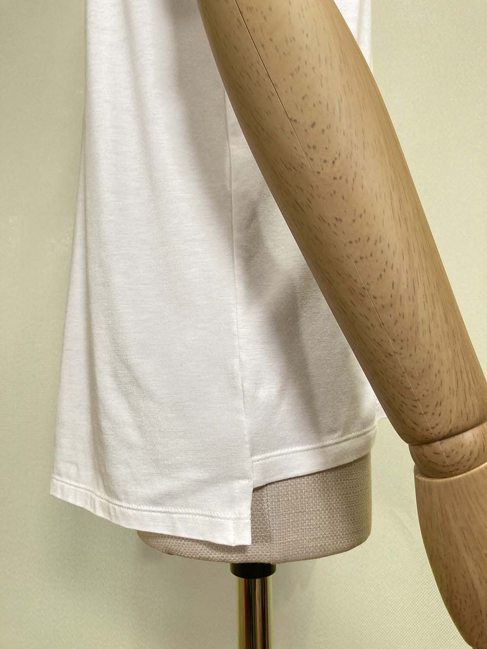 温度調節Uネックタンクトップ / F size 【Out last】