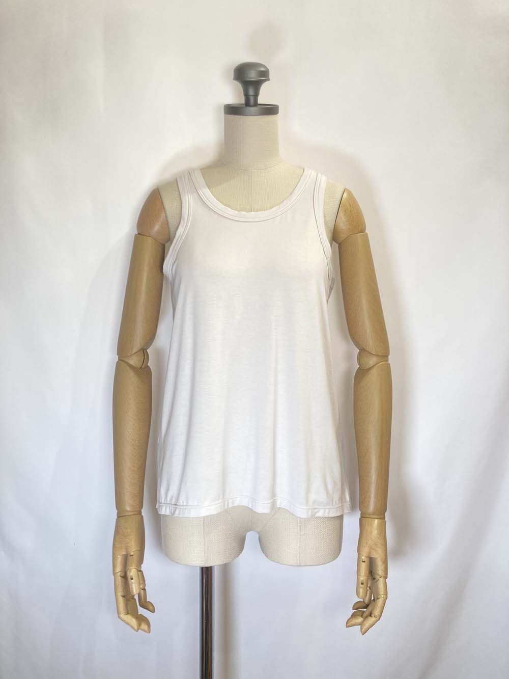 温度調節Uネックタンクトップ / F size 【Out last】